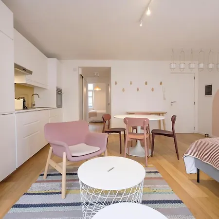 2 Beds In A Flat Near Grand Place 公寓 *