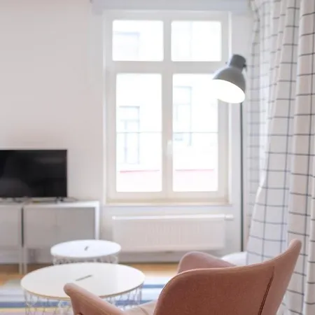 2 Beds In A Flat Near Grand Place *