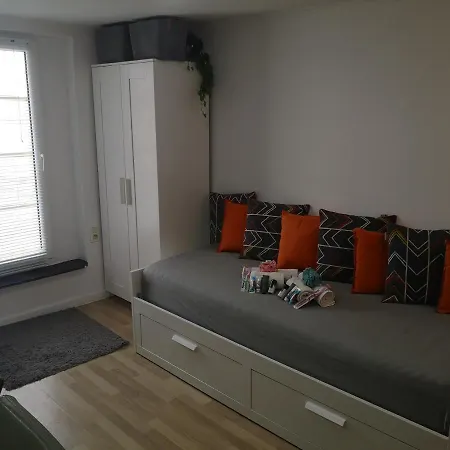 Un Petit Studio Confortable Au Coeur De Bruxelles Brussel