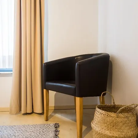 Apartment Theatre Royal *