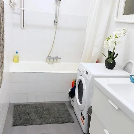 Luxury Apartment With Balcony Avenue Louise !!