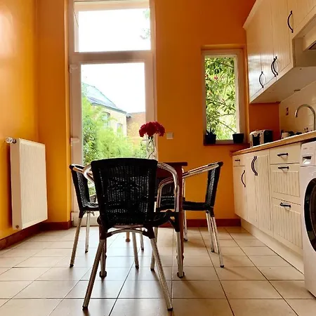 Bijou > Parvis St Pierre Брюссель
