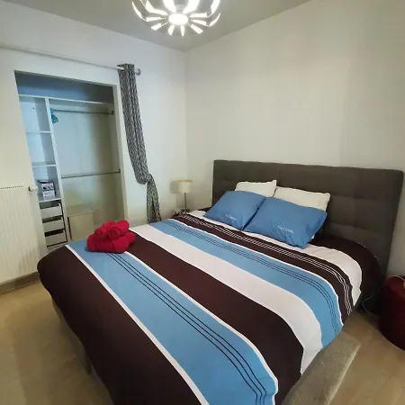 Appartement Le Divan Rouge Apartement, Next Atomium&expo Brussel