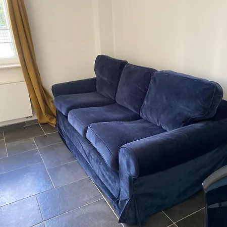 Louise 45 Blue Apartment