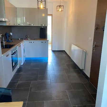 Louise 45 Blue Apartment