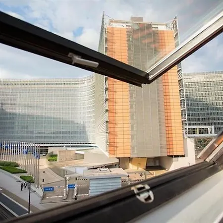 Charlemagne Appartement Brussels Апартаменты Брюссель