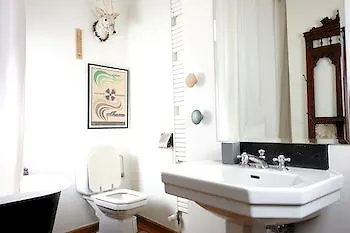Apartman Yawn
