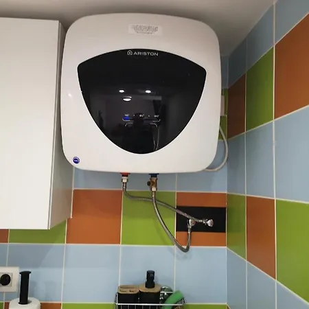 Un Petit Studio Confortable Au Coeur De Bruxelles Appartement *