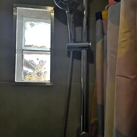 Un Petit Studio Confortable Au Coeur De Bruxelles Appartement