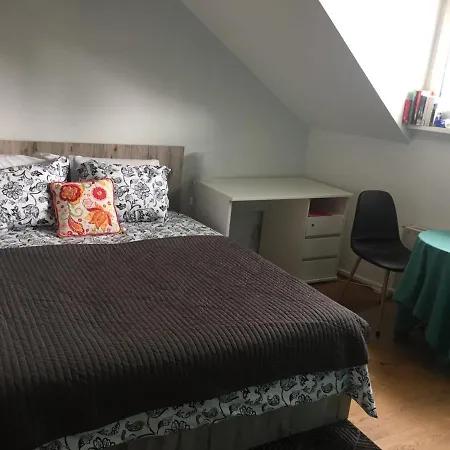 Chambre Cosy Avec Salle De Bain Privative Et Service Petit Dejeuner