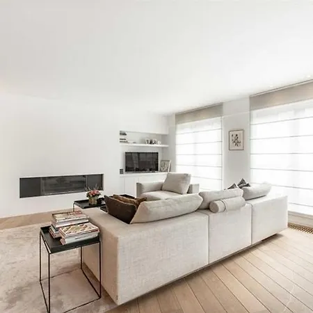 Charlemagne Appartement Brussels Апартаменты Брюссель