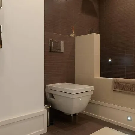 Penthouse With Amazing View ! Appartamento