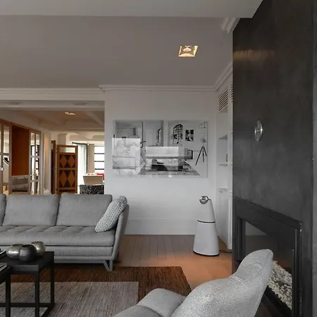 Penthouse With Amazing View ! *