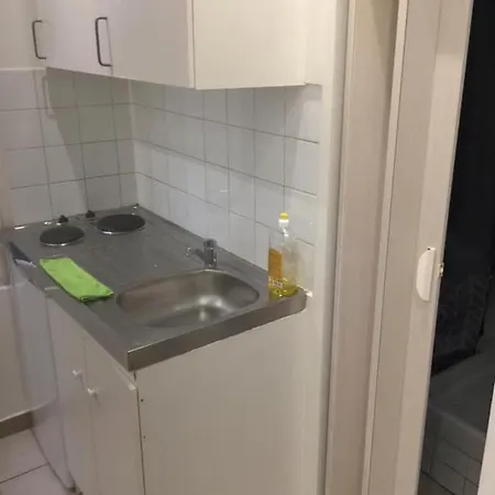 Incredible Studio In The Heart Of Brussels Bruxelles