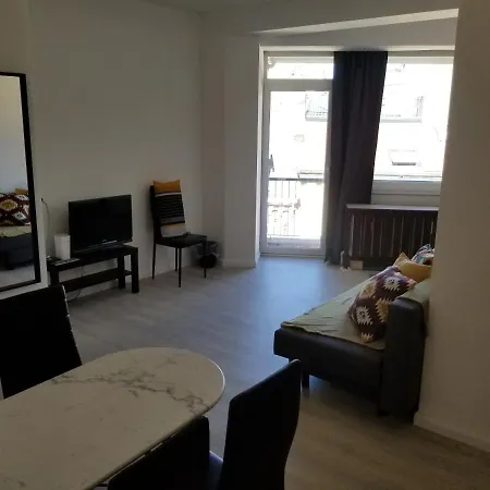 Quartier Royal - Appartement Avec Terrasse Brusel