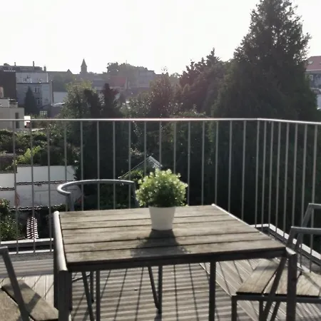 Hoogte100 Brussel * Bruselas