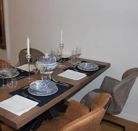 Luxury Apartment Near Grand Place Apartment *