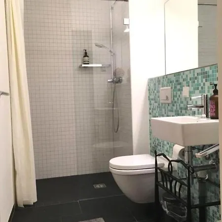 Super Appartement Met Faciliteiten