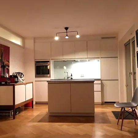 Super Appartement met Faciliteiten *