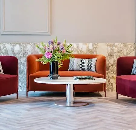 Doubletree By Hilton Hotell