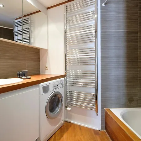 The Parliament Flats *