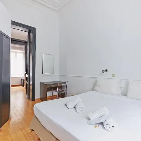Apartment Suite *