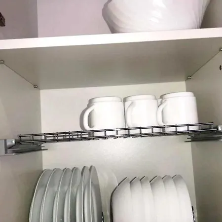 Goede Behuizing Met Reparatie En Een Aangename Prijs *