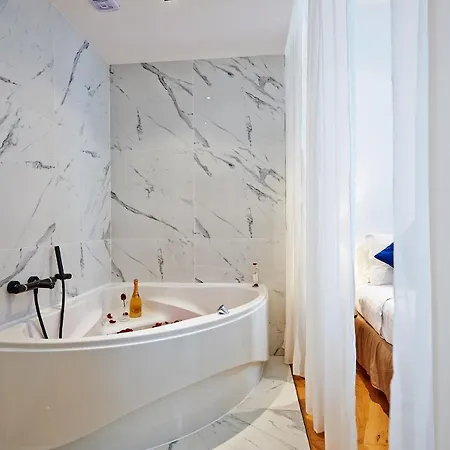 Les Ecrins 3* Brussels