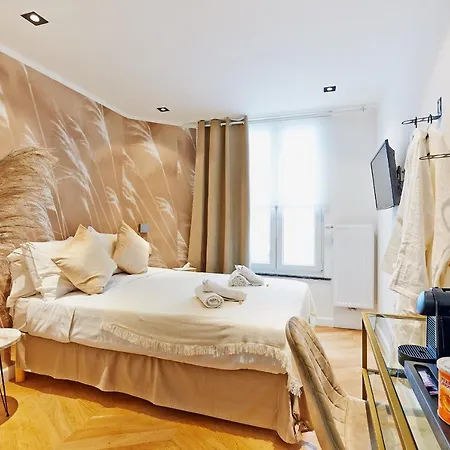 Hotel Les Ecrins 3*