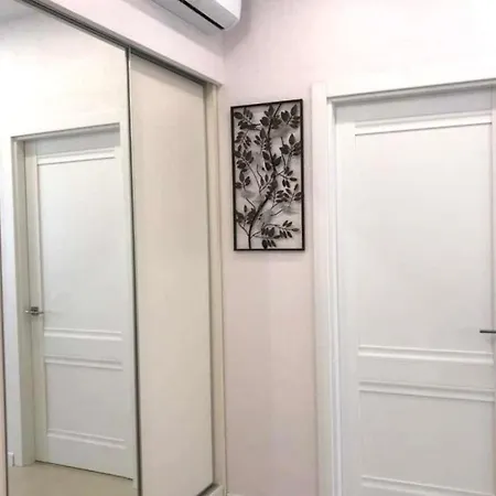 Goede Behuizing Met Reparatie En Een Aangename Prijs Daire
