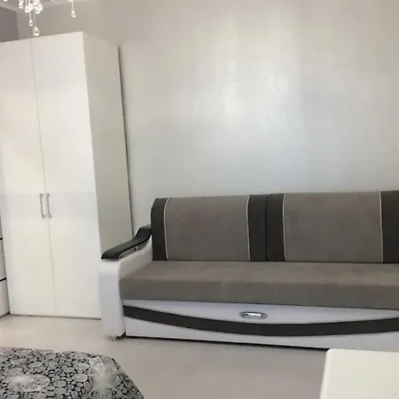 Every Tourist'S Dream Apartman