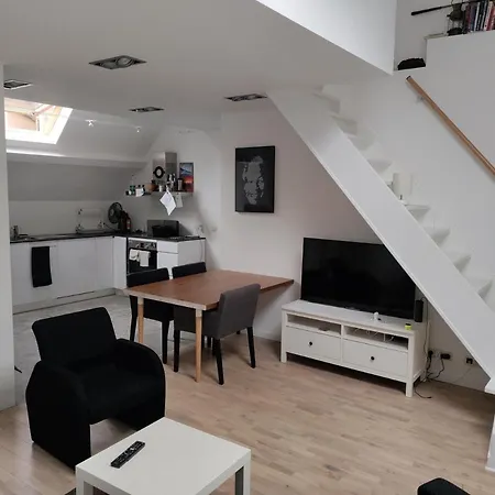 Studio Cosy Dans Grand Appartement *