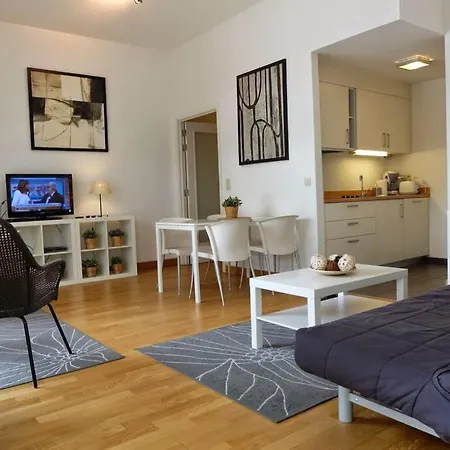 1Bedroom By The Grand Place& Opera Appartamento