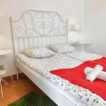 1Bedroom By The Grand Place& Opera Appartamento