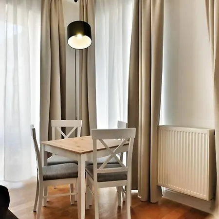 1Bedroom Bright Topspot, Great View! City Center Daire Brüksel