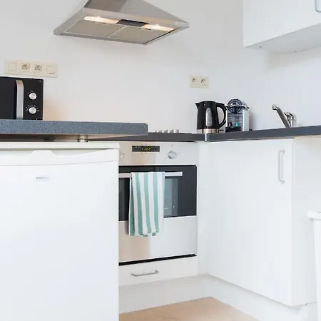 Апартаменты Studio De Charme Au Sein De Bruxelles