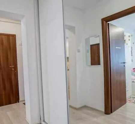 Comfortable Apartment For 5 People