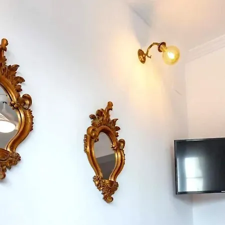 Apartments In The Center Apartment *