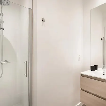 Newly B&B In The Heart Of Bruxelles 公寓