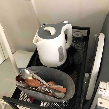 Апартаменты Private Room Center Brussels *