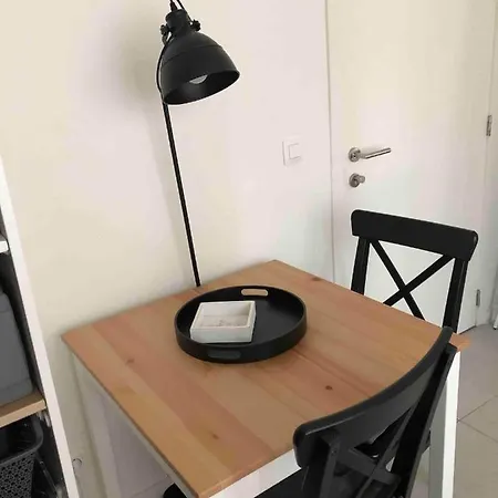 Private Room Center Brussels * Брюссель