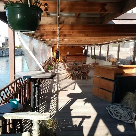 Edouard Boat * Brussels