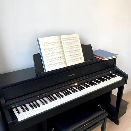 Modern Quiet Studio With All Facilities بيت للعطل