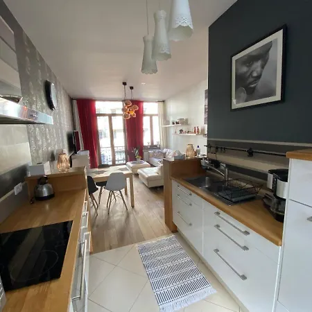 Grand Jourdan Eu Apartment