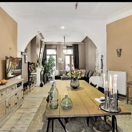 شقة One Bedroom Appartement With City View Furnished Balcony And Wifi At Saint Gilles بروكسل