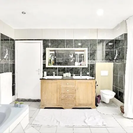 One Bedroom Appartement With City View Furnished Balcony And Wifi At Saint Gilles Appartamento *