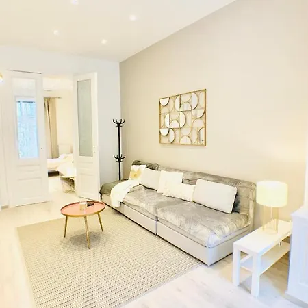 Appartement 3 Chambres Brussels * Brussel