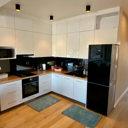 Gustav Apartment *