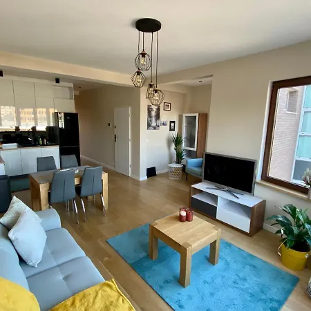Gustav Apartment *
