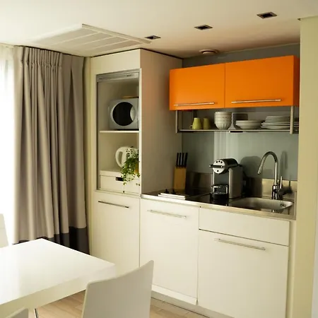 B-aparthotel Grand Place 4* Bruselas
